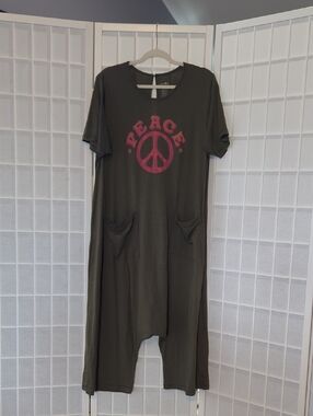 NATURAL LIFE Nomad Jumpsuit Olive Green Tee with Purple Stitching